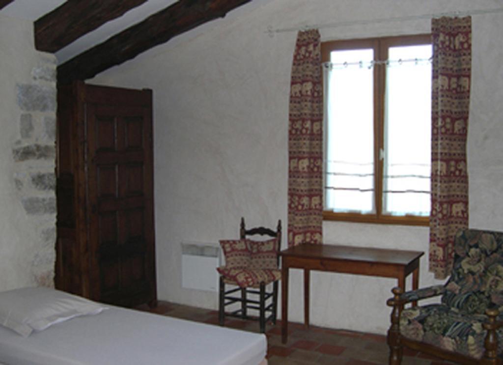 Bed and Breakfast La bergerie Sainte-Eulalie-de-Cernon Zimmer foto